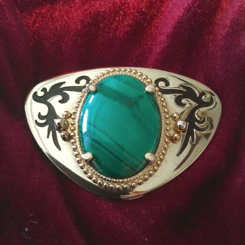 VINTAGE 60S/ 70S LG. MALACHITE STONE BELT BUCKLE INTRICATE DETAILS GOLD TONE
